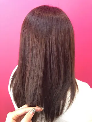 ロング カラー 齋藤 らいのヘアスタイル