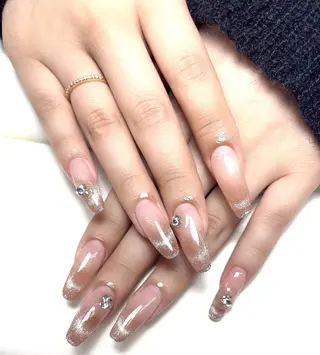 ネイル ENsalon AKIRAのネイルデザイン