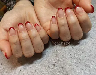 ミディアム カラー ネイル beauty salon ma'am所属・chihiro 小路ネイルのネイルデザイン