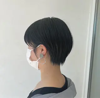 ショート 切りっぱなしボブ 👩🏼ミニボブのヘアスタイル