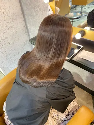 セミロング 髪質改善縮毛矯正 リピートNo.1米倉のヘアスタイル