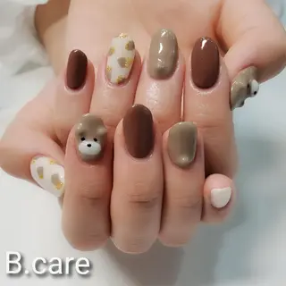 ネイル B.care自由ヶ丘所属・早坂  のネイルデザイン