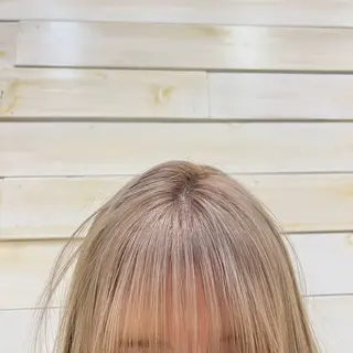 カラー 黒田瀬奈/ボブ まろやかベージュのヘアスタイル