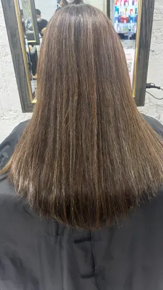 ロング カラー ハイトーン/ダブル カラー/akihoのヘアスタイル