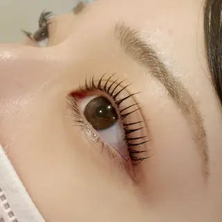 マツエク・マツパ 眉毛・まつ毛パーマ専門サロン　エサージュ川崎店所属・‪🥀´ Nanamiのマツエク・マツパデザイン