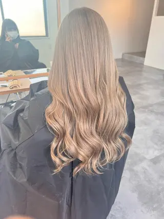 ロング カラー ハイトーンカラー✨ 永井大貴のヘアスタイル