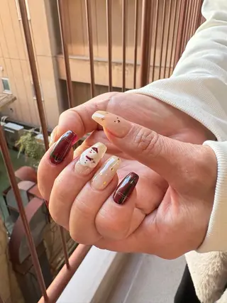 ネイル atelier moi所属・atelier moiのネイルデザイン