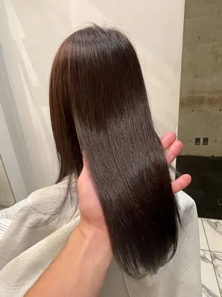 セミロング Luxe所属・Luxe表参道 髪質改善　奈良のヘアスタイル