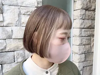 ショート カラー EMANON天神所属・Hitomi Ezakiのヘアスタイル