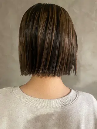 ショート カラー さの あやねのヘアスタイル