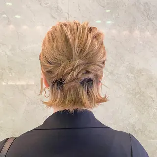 ミディアム ヘアアレンジ en .の眉毛・アイブロウイメージ