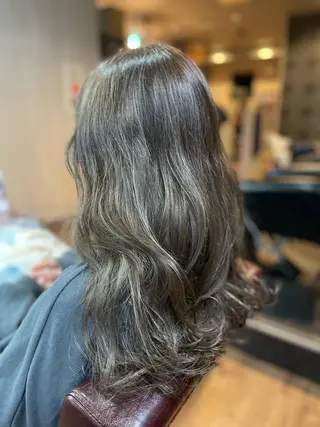 セミロング 髪質改善 Yoshiのヘアスタイル