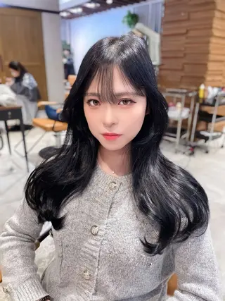 ロング 福間克徳/顔まわり /レイヤーカットのヘアスタイル