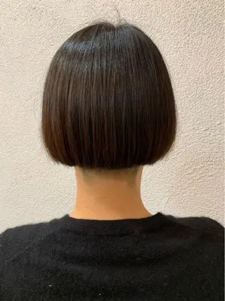 ショート 山﨑彩乃 🫧 縮毛矯正のヘアスタイル