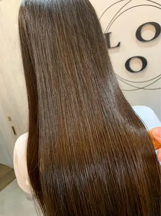 ロング カラー 阪口 萌のヘアスタイル