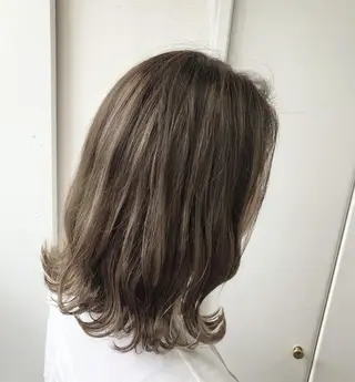 ショート カラー ヘアアレンジ Le/a谷町 野上幹太のヘアスタイル