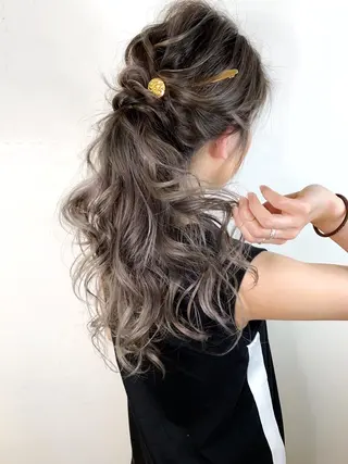 ロング 可児 令路のヘアスタイル