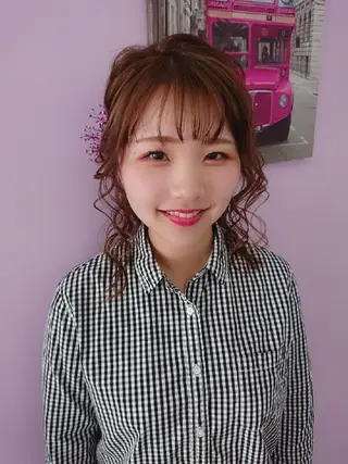 セミロング ヘアアレンジ カラー ナカシマ  アユミのヘアスタイル