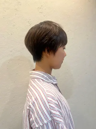 ショート 工藤 梨花のヘアスタイル