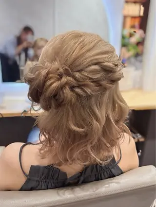 ヘアアレンジ Noe所属・Noe' Akariのヘアスタイル