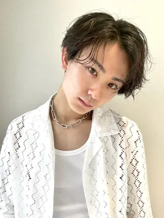 ショート FERIA fam 小林勇太のヘアスタイル