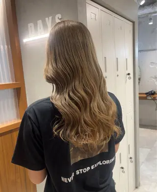 カラー 岡本 太陽☀️のヘアスタイル