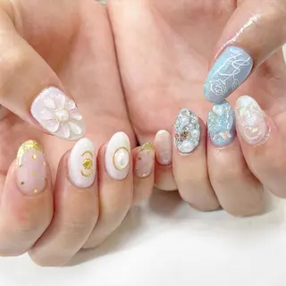 ネイル Minami 🍓のネイルデザイン