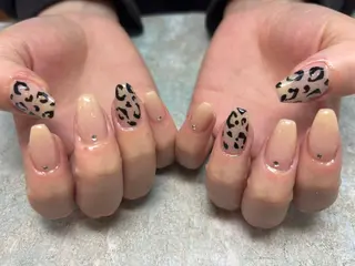 ネイル Queennail 北堀江megumiのネイルデザイン