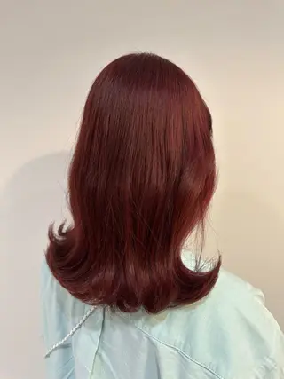 セミロング カラー 山形 紗奈のヘアスタイル