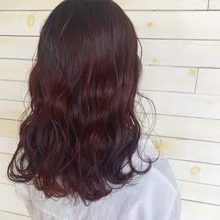 セミロング インナーカラー /ヘアメ じゅんのヘアスタイル