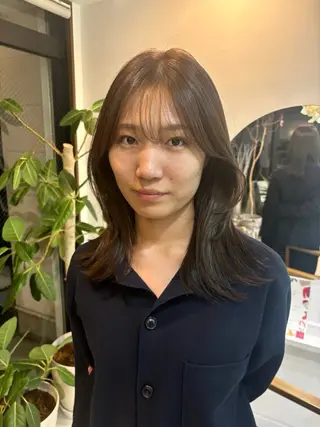 セミロング terrace所属・arakawa yuaのヘアスタイル
