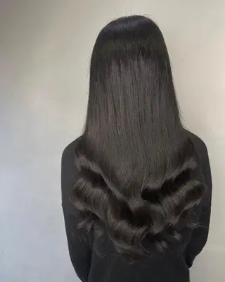 ロング RI MAのヘアスタイル