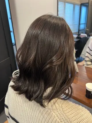 ミディアム カラー シウ門前仲町所属・圓岡 睦美のヘアスタイル
