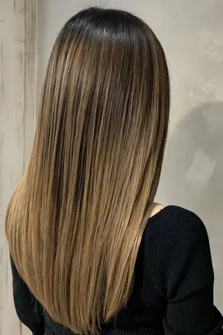 ココバイファニック 関内のヘアスタイル