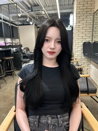 ロング カラー 地毛風艶カラー🌿 喜多夏海のヘアスタイル