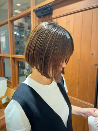 ショート ヘアアレンジ SALOWIN二子玉川店所属・ニュアンスパーマ💫 yuのヘアスタイル