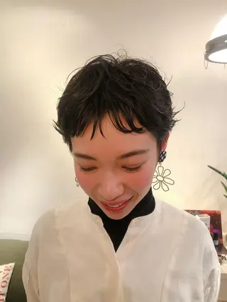 ショート コクブ アキヨのヘアスタイル