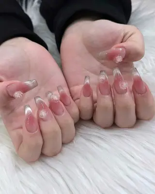 ネイル FLY NAIL&Eyelash Salon 梅田店所属・YUKI FUKUMARUのマツエク・マツパデザイン