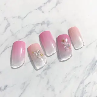 ネイル Nail yuriのネイルデザイン