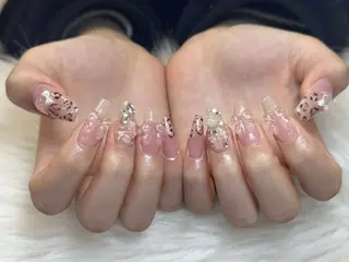 ネイル NIE MoMoのネイルデザイン