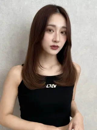 セミロング 新宿/韓国レイヤー/ 顔周りカット松本美晴のヘアスタイル