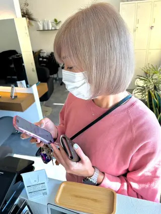 ショート 奈良一番ミルクティー ベージュしています⭐のヘアスタイル