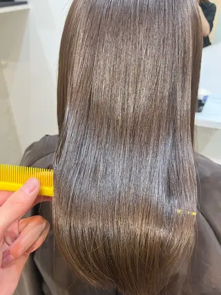 セミロング カラー 【髪質改善】全席個室 Zina北千住 高澤のヘアスタイル