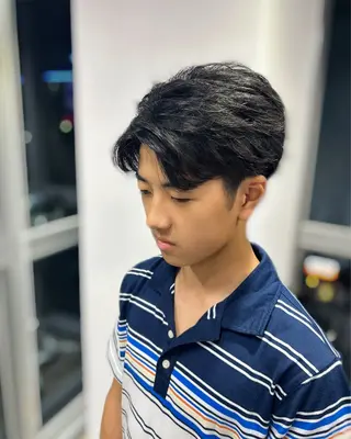 メンズ 赤坂 康成のヘアスタイル