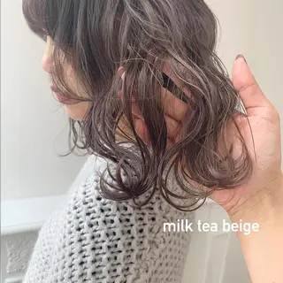 セミロング カラー レイヤー/顔周り /AKARIのヘアスタイル