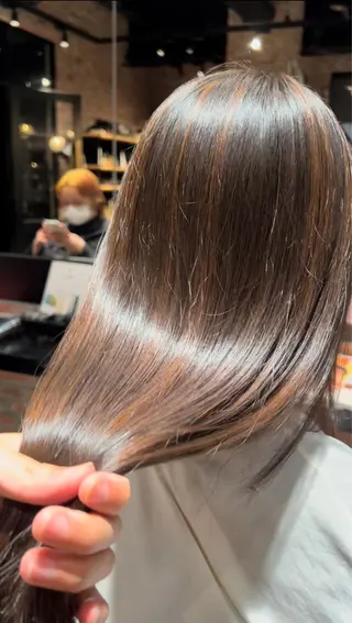 カラー organic+atelier所属・武山 侑奈のヘアスタイル