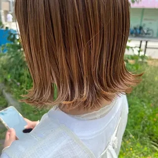 ミディアム カラー 溝口 奈穂のヘアスタイル