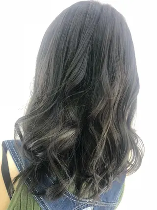 カラー 茅ヶ崎/ハイライト/ ハイトーン/関口実華のヘアスタイル
