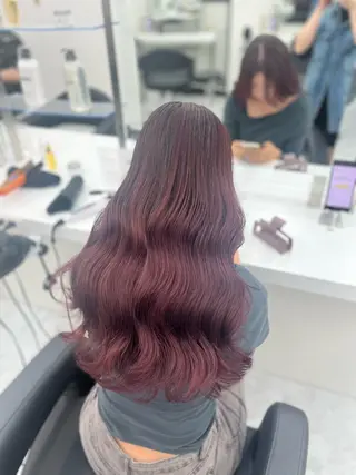 ロング カラー ヘアアレンジ 艶髪ハイトーン🫧 Kurehaのヘアスタイル