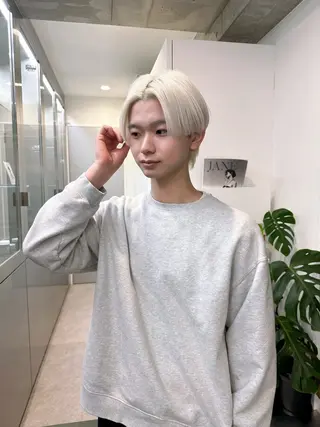 ショート カラー Cinq所属・ハイライト🌟/ ボブ/豊田のヘアスタイル